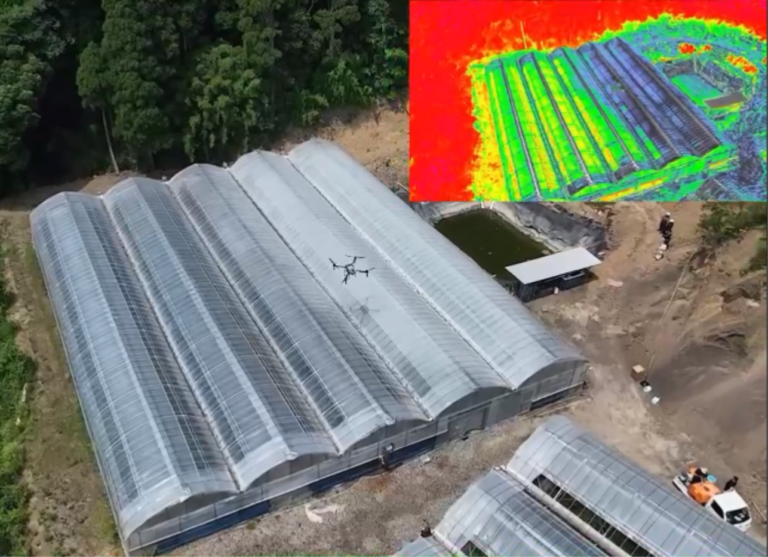 栃木県 農業法人様　遮光材+農薬散布用ドローンの導入｜茨城・栃木 スマート農業ナビ